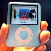 iPod nano 3rd Generation Blue ขนาดความจุ 8 GB รูปที่ 1