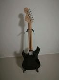 Squier by Fender รูปที่ 2