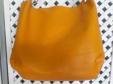 กระเป๋าสะพายสีส้มสวยมากๆคะ(ส่งฟรี) รูปที่ 2