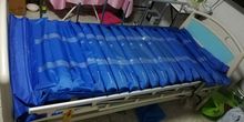 Set เตียงผู้ป่วยไฟฟ้า 3 ฟังก์ชัน ราวสไลด์ พร้อมที่นอนลมสำหรับผู้ป่วย ถัง Oxygen และเครื่องดูดเสมหะ Fresco รูปที่ 2