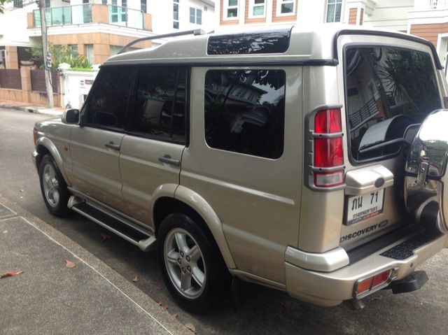 Land Rover Discovery 2003 Utility-car เบนซิน รูปที่ 2