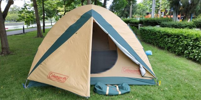 Dome Tent-