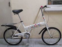 จักรยานพับไม่ได้ญี่ปุ่น มือสอง เฟรมอลูมิเนียม สีขาว ล้อ 20 นิ้ว ไม่มีเกียร์ ไม่รวมค่าจัดส่ง รูปที่ 1