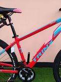 จักรยานเสือภูเขาTRINXรุ่นm136eสีแดงฟ้ารถสวยดีไซสปอร์ท รูปที่ 2