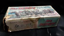 Vintage Mini Derby Horse Racing Game 1960's ของเล่นคลาสสิค รูปที่ 1