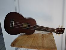 ขาย ukulele makala mk-s สภาพดี ขาย 1550 ค่ะ รูปที่ 1