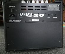 แอมป์กีตาร์ไฟฟ้าสุดเจ๋ง Cool Music Fantasy 20 Guitar Amplifier รูปที่ 4