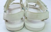 Teva Sport Sandals Size 41EU สีขาว มือสอง ของแท้ รูปที่ 4