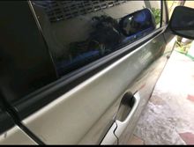 คิ้วรีดน้ำ Civic FD ของใหม่ใส่ขอบกระจกประตู รูปที่ 1