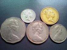 เหรียญเก่าต่างประเทศ5เหรียญ รูปที่ 1