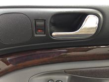 ชุดแผงประตู สำหรับรถ Audi A4 B5 ปี 2000 ตัวพิเศษสเป็คเมืองนอก แบบมีลำโพงที่แผงประตูคู่หลัง ตรงรุ่น A4 B5 ปี 1995 1998 อะไหล่นอกแท้ รูปที่ 4