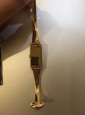 นาฬิกาGucci รุ่น Gold Played Mother Of Pearl Bracelet ของแท้มีใบรับประกัน รูปที่ 5