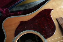 ใหญ่สุดของรุ่น Gibson Songwriter Custom EC Deluxe 2012 รูปที่ 3