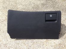 ลิ้นชักคนนั่งซ้ายสภาพดี แผงใต้คอพวงมาลัย ตรงรุ่น Audi A80 และ จอสมองแอร์รุ่นมือบิด โช้คฝากระโปรงท้าย เป็นอะไหล่จากรถ A80 รถนอกแท้ รูปที่ 2