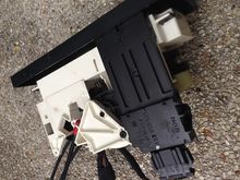 ลิ้นชักคนนั่งซ้ายสภาพดี แผงใต้คอพวงมาลัย ตรงรุ่น Audi A80 และ จอสมองแอร์รุ่นมือบิด โช้คฝากระโปรงท้าย เป็นอะไหล่จากรถ A80 รถนอกแท้ รูปที่ 7