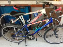 จักรยานขายสีฟ้า1300กับสีขาวอลู2200ครับกรุงเทพด่วน รูปที่ 1