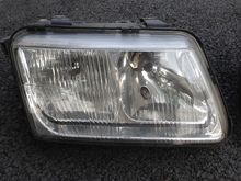 ไฟหน้า Audi A3 8L ปี 2000 ไมเนอร์เชนท์ 1คู่ เลนส์ แบบกระจก สภาพสวยจากนอก และ ขายึดไฟหน้าตรงรุ่น A3 8L ครบคู่  รูปที่ 2
