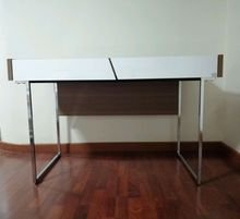 โต๊ะ​ทำงาน​ โต๊ะ​เครื่องแป้ง​ สีขาว-โอ๊ค ยี่ห้อ​ SB​ Furniture​ รูปที่ 4