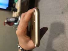 iPhone7 32GB สีทอง ใช้ปกติ ของแถมเพียบ เคสสายชาร์ตแท้100เปอร์เซนต์ นัดรับปิ่นเกล้าหรือบริเวณ กทม ได้คับ มีตำนินิดหน่อยมาดูของได้ที่ศาลายาคับ รูปที่ 7