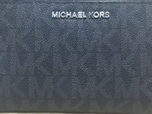 Michael kors double zip phone writslet wallet รูปที่ 2
