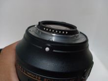 ขายเลนส์ Nikon 85m F1.8g ประกันศูนย์ ครบกล่อง รูปที่ 5