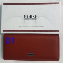 กระเป๋าสตางค์ แบบยาว มาใหม่ สีสันสวยงามมาก ขนาด 8 cm x18.5 cm ของ Imperial Horse wallet แท้ ส่งพร้อมกล่องแบรน ส่งฟรีค่ะ รูปที่ 1