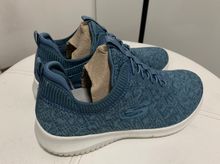 รองเท้าผ้าใบ Skechers รุ่น Ultra Flex สีน้ำเงิน ไซส์ 37 รูปที่ 2