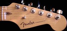 ขายด่วน Fender American Deluxe - Stratocaster (Rosewood Fingerboard, Sunset Metallic) รูปที่ 4