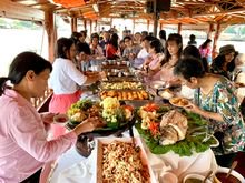 ล่องเรือทานอาหารไทย อาหารนานาชาติ เริ่มต้นแค่200บาท จองเลยตอนนี้ รูปที่ 1