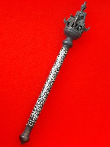 (3225) ไม้ครู หรือไม้ถือประดับมุก หัวฤาษีนารอดฐานพญานาคฝังมุกงานเก่า