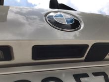 มือเปิดฝาท้าย BMW E60 E90 E92 E93 E70 X6 E82 X1 E84 E88 series1 3 5 Part no. 51247118158 และ โลโก้ ฝากระโปรง BMW รูปที่ 7