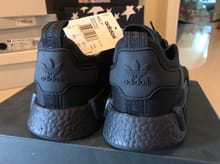 รองเท้า Adidas NMD R1 (S31508) สีดำ Triple Core Black ไซส์ UK7 มือหนึ่ง สีดำในตำนาน รูปที่ 3
