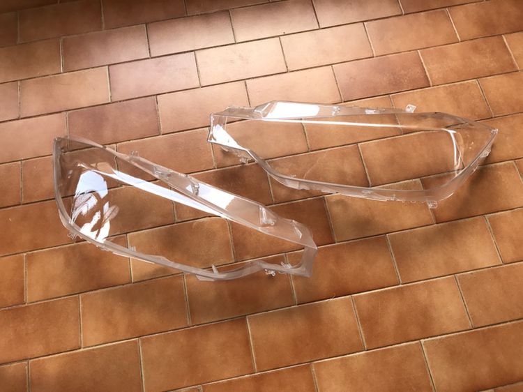 แถบ กระจังหน้า 3 สี M3 M5 เลนส์ไฟหน้า BMW F30 F10 รุ่น 320i 320d 520d 523i 530i สปอยเลอร์ F30 รูปที่ 11