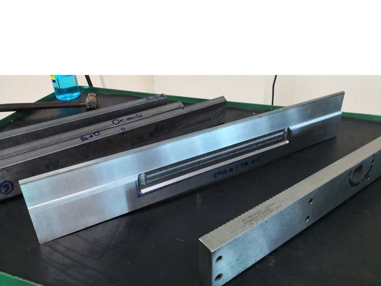 รับทำ แผ่นประคอง Centerless WORKREST Blade Carbide Blade เจียราบ Centerless Work Rest Carbide แผ่นคาร์ไบด์ งานเจีย รูปที่ 16