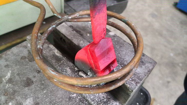 รับเชื่อม Carbide เชื่อมคาร์ไบด์ เชื่อมเงิน Ag Silver brazing ด้วยเครื่อง induction งาน carbide brazing รูปที่ 11
