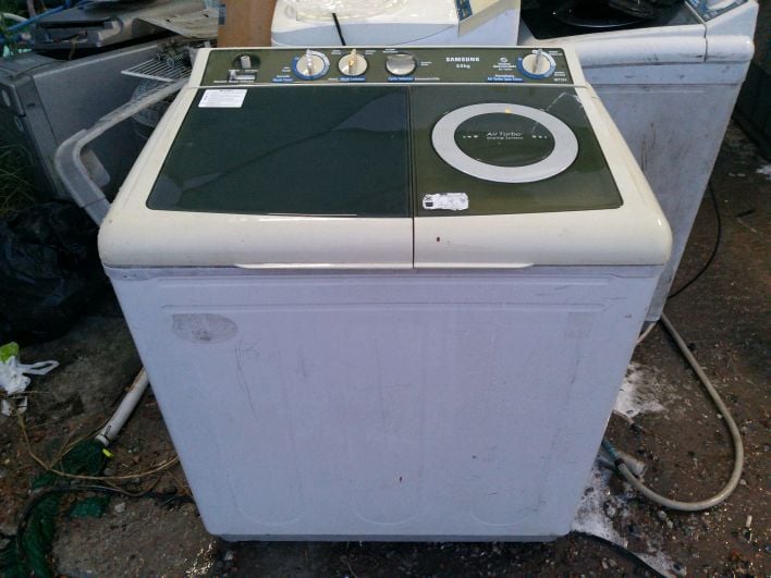 เครื่องซักผ้า panasonic 10 kg 
ราคา 3800 บาท
รวมส่งตัวเมืองฉะเชิงเทรา

เครื่องซักผ้า 2 ถัง Samsung 8 กิโล
 ราคา 3800 บาท
 รูปที่ 13