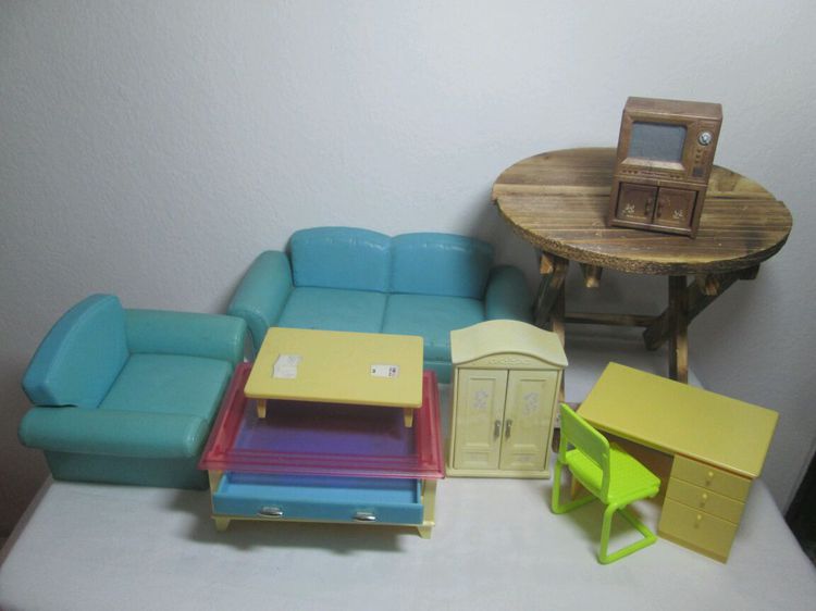 DOLL SOFA AND FURNITURE EIGHT PIECE COLLECTION รูปที่ 9