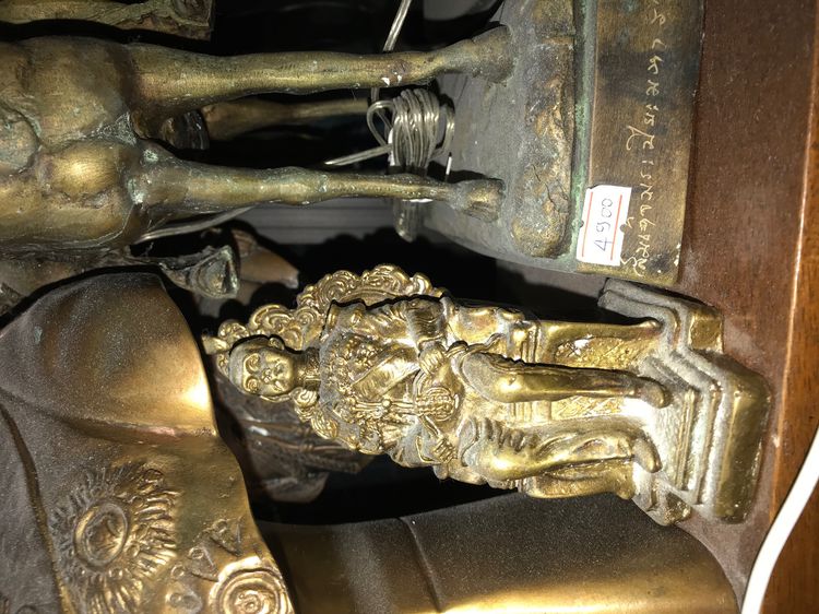 รูปหล่อทองเหลือง รัชกาลที่ ๙ เป็นทองเหลืองทั้งหมดครับ มีหลายแบบครับ รูปที่ 12