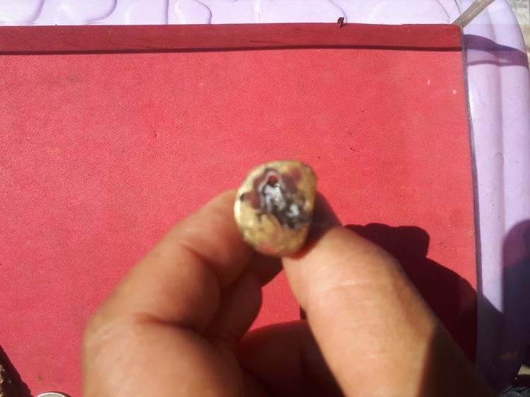 หล่อโบราณ พิมพ์ขี้ตา รุ่นแรก หลวงพ่อเงิน วัดบางคลาน จ.พิจิตร ปี24xx กว่า เนื้อทองผสมมีเนื้อเงินผสมอยู่ เนื้อเป็นตาข่ายเกร็ดกระดี่ เหยี่ยว ย่ รูปที่ 6