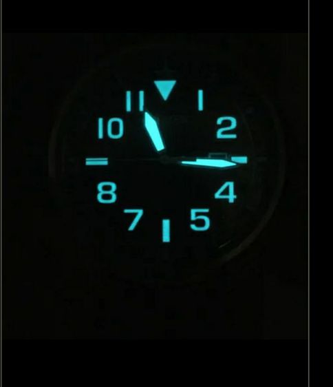Citizen Eco-Drive 200m Military Gent's Watch AW1410-24E รูปที่ 5