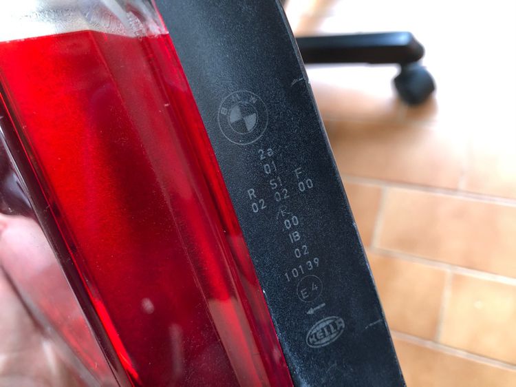 ครอบกระจกข้าง LCi แผ่นกระจก E60 520i 520D 525i 525ise 530i ไฟท้าย E60 รูปที่ 14