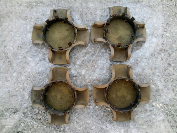 ฝาล้อเดิมตรงรุ่นล้อแม็คขอบ 14 ของ โตโยต้า โคโลล่า 3 ห่วง ปี 94 ครบชุด สีเดิม สภาพดี รูปที่ 2