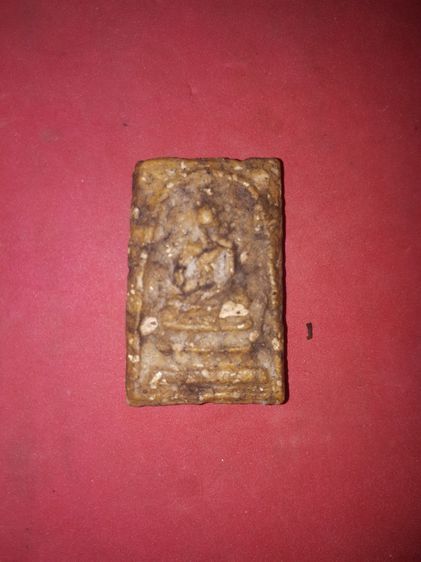 พระสมเด็จวัดระฆัง พิมพ์โบราณ วัดระฆัง กทม. ปี 24xx เนื้อผงพุทธคุณ ก้นครก หลังเรียบ เป็นธรรมชาติ เนื้อผงละเอียด จัด มวลสารครบถ้วน เป็นก้อนๆ เ