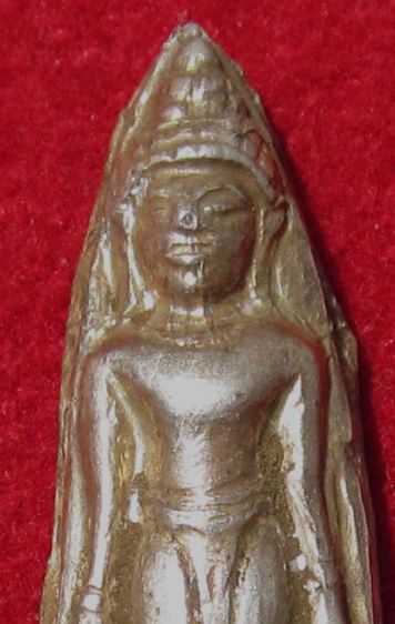 พระร่วงเปิดโลก เนื้อว่านหน้าเงิน สมัยสุโขทัย    P 39 รูปที่ 5