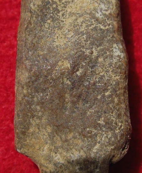 พระร่วงเปิดโลก เนื้อว่านหน้าเงิน สมัยสุโขทัย    P 39 รูปที่ 3