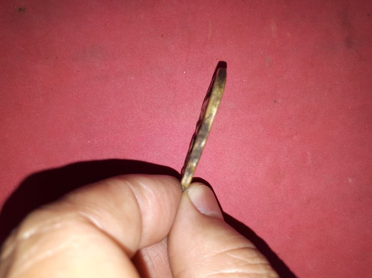 เหรียญหล่อพระพุทธชินราช หลังยันต์ หลวงพ่อพิณ วัดอุบลวนาราม ปี 2490 จ.ราชบุรี เนื้อทองผสม เหรียญนี้สภาพเดิมๆ เก่า แท้ หายาก     เหรียญเสมาหล่ รูปที่ 3