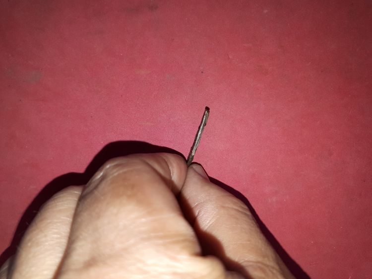 พระเหรียญหล่อ รุ่นล้างป่าช้า ปี 2485 หลวงพ่อไปล่ ฉันทสโร วัดกำแพง กรุงเทพฯ เนื้อโลหะผสม เนื้อพรุน เก่า แท้ หายาก องค์นี้ พระบาง ไม่ตัดขอบ รูปที่ 4