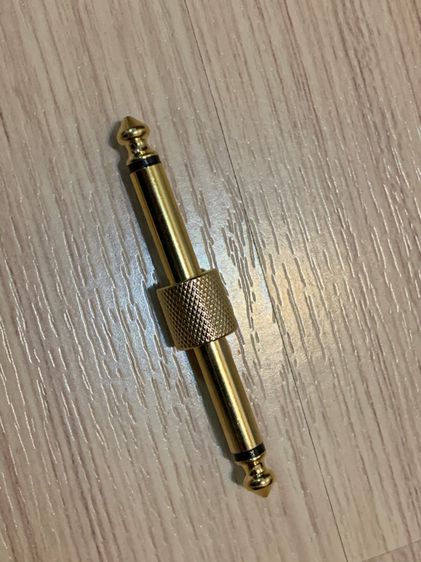 หัวแจ็คแบบตรง – ใช้ ต่อพ่วงกับอุปกรณ์กีตาร์ เช่น เอฟเฟคกีตาร์ รูปที่ 4