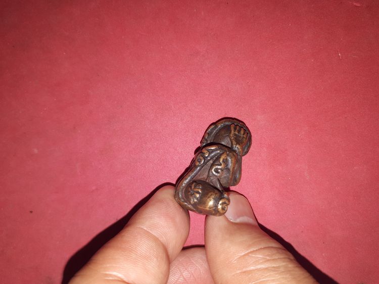 พระปิดตา อาจารย์เฒ่า เนื้อทองแดงเถื่อน ดอกจัน 2 ดอก สายเขาอ้อ พัทลุง รูปทรงสวยงาม มีเอกลักษณ์ แท้ดูง่าย หายาก รูปที่ 3