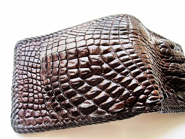 กระเป๋าสตางค์จระเข้  alligator wallet  Very nice compact design. Seller was very easy to work with 9.5 x11.5 cms lacing รูปที่ 8